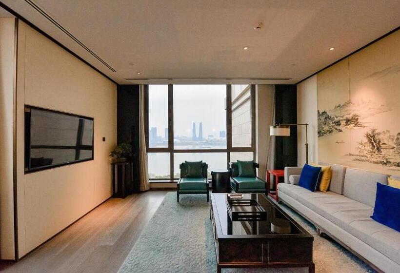 Президентский Люкс, Hangzhou Jiutai