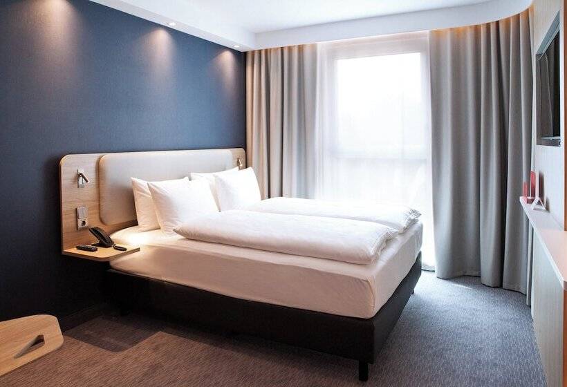 Номер Стандарт Двуспальная Кровать Адаптированный для Инвалидов, Holiday Inn Express   Siegen, An Ihg
