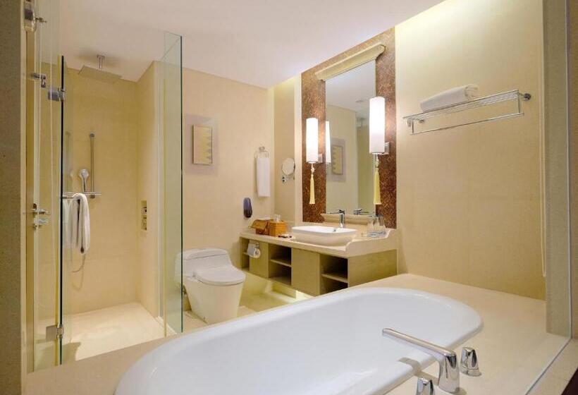 اتاق کلاسیک با چشم‌انداز باغ, Movenpick Resort & Spa Jimbaran Bali