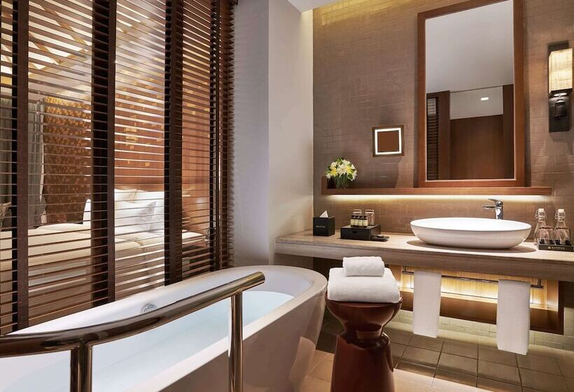 디럭스 룸 가든 전망, Pullman Luang Prabang