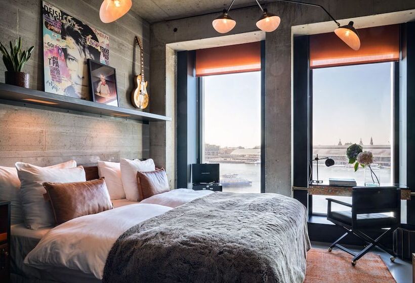Deluxe Room City View, Sir Adam Hotel, Part Of Sircle Collection