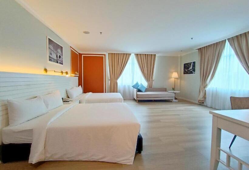 اتاق لوکس خانوادگی, Raia Inn Penang