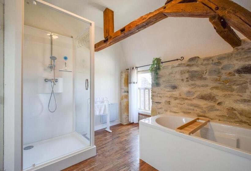Дом 3 Спальни, Domaine D'essendiéras