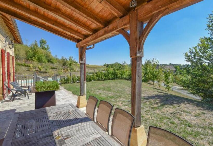 Дом 1 Спальня, Domaine D'essendiéras