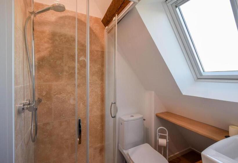 Дом 3 Спальни, Domaine D'essendiéras