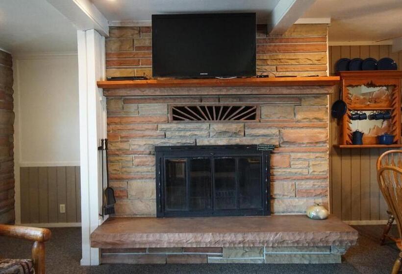 Апартаменты 2 Спальни, Jackson Hole Towncenter, A Vri Resort