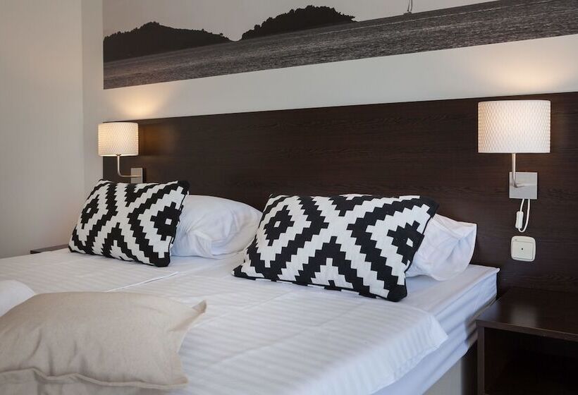 اتاق کلاسیک با چشم‌انداز دریا, Villas Arausana & Antonina