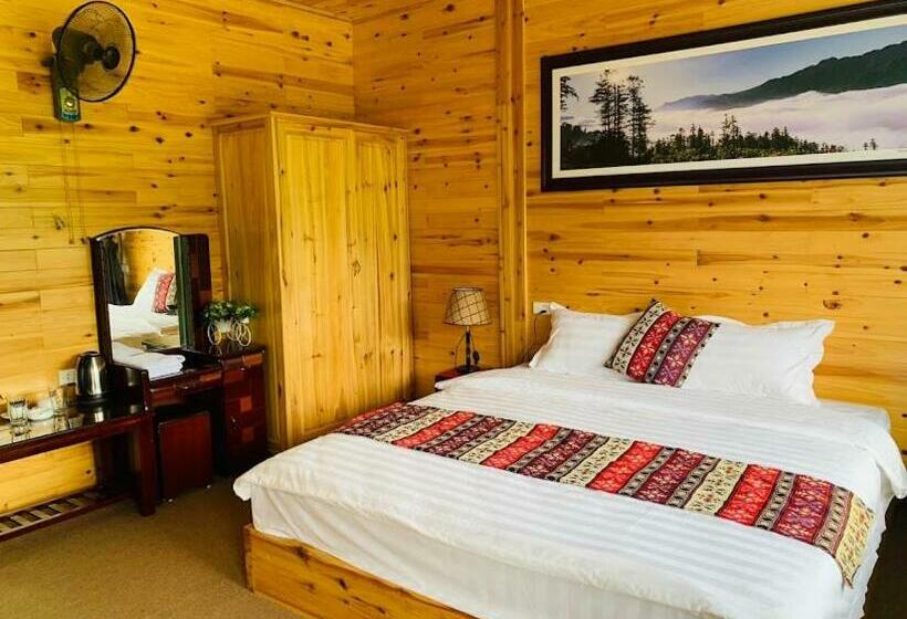 اتاق لوکس با بالکن, Mương Hoa Hillside Homestay