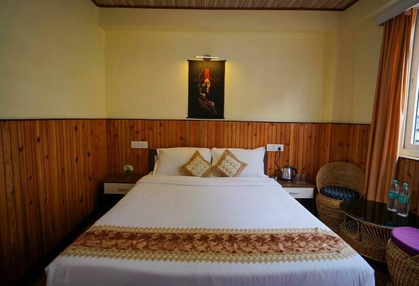 Номер Deluxe Кровать Кинг, Hill Queen Near Sherpa Gumba Darjeeling Mall 5 Min Couple Friendly
