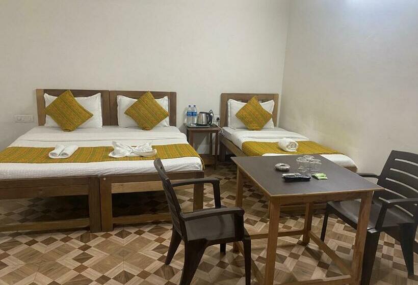 Полулюкс с Балконом, Baga Beach Prime