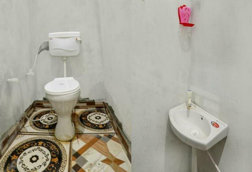 Трехместный Номер Классика, Oyo City