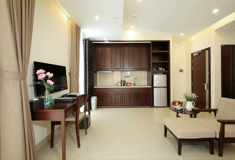اتاق لوکس با بالکن, Glenwood City Resort