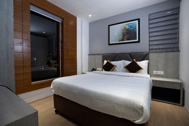 اتاق سوپریور سه تخته, Glenwood City Resort