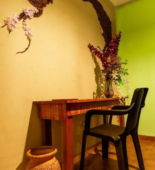 ファミリールーム, Hostal El Ermitaño