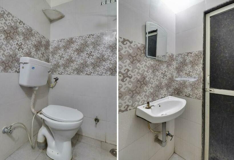 Трехместный Номер Классика, Spot On 81415 Hotel Vaishnavi