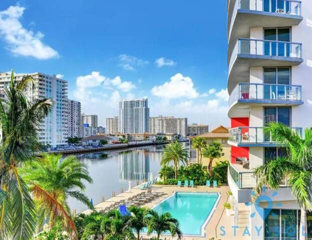 Дом 1 Спальня, Upper Studio   Balcony   Pool   Gym   Near Beach