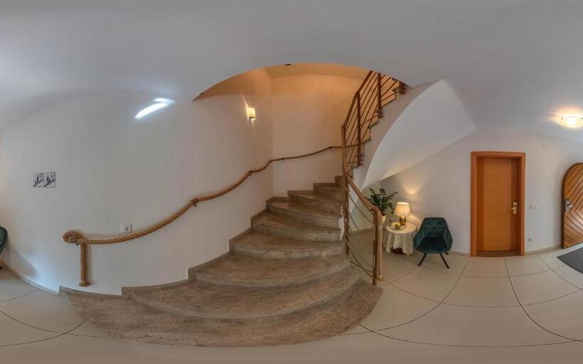 آپارتمان 1 خوابه با بالکن, Aparthotel Gaja