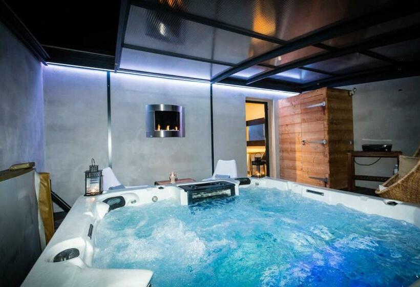 带大床的豪华间, Chambres D'hotes Deluxe Jacuzzi Mas De L'etoile