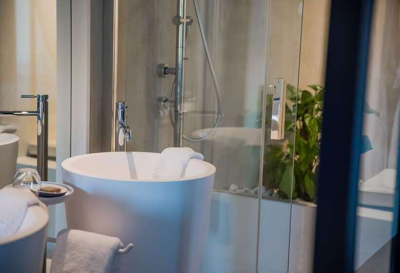 Номер Deluxe, La Villa Guy & Spa   Teritoria