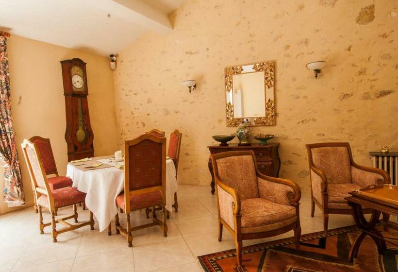 Люкс Вид на Сад, Les Chambres D'hôtes De Château Vieux Robin