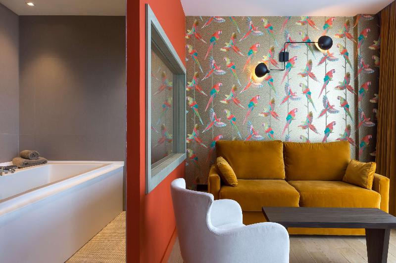 سوئیت با تخت بزرگ, L Arbre Voyageur   Bw Premier Collection   Lille