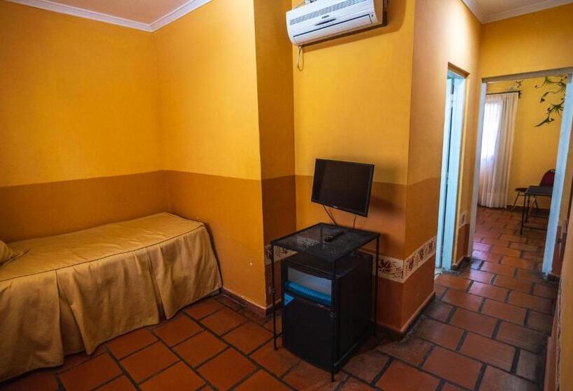 Полулюкс, Hacienda Don Justo Hotel Boutique Spa