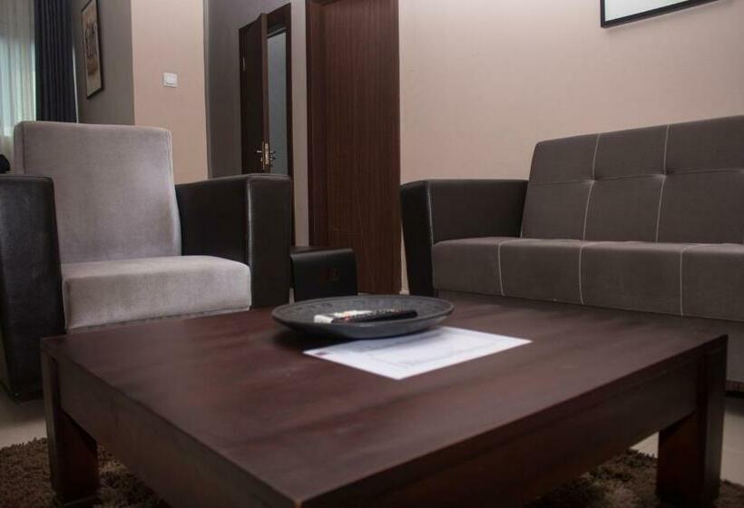 1 Bedroom Premium Apartment, Manjaro Suites