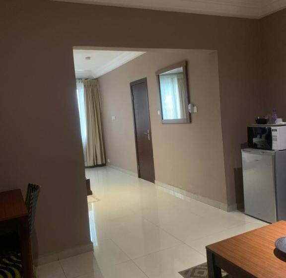 Standard Studio, Manjaro Suites
