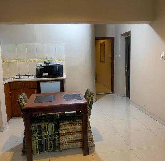 1 Bedroom Apartment, Manjaro Suites