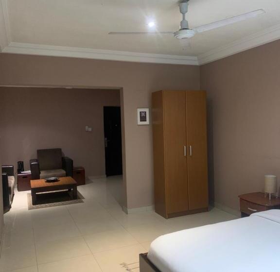 Standard Studio, Manjaro Suites