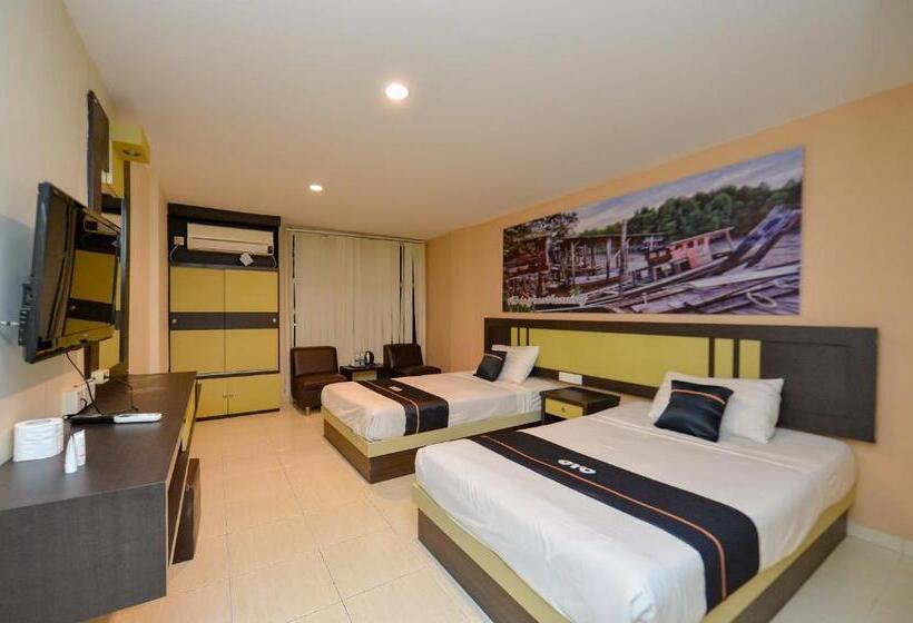 Номер Deluxe, Sampurna Jaya