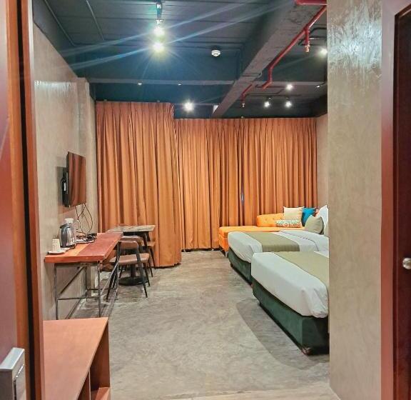 Номер Deluxe, Aqua Frontier Hotel And Restaurant