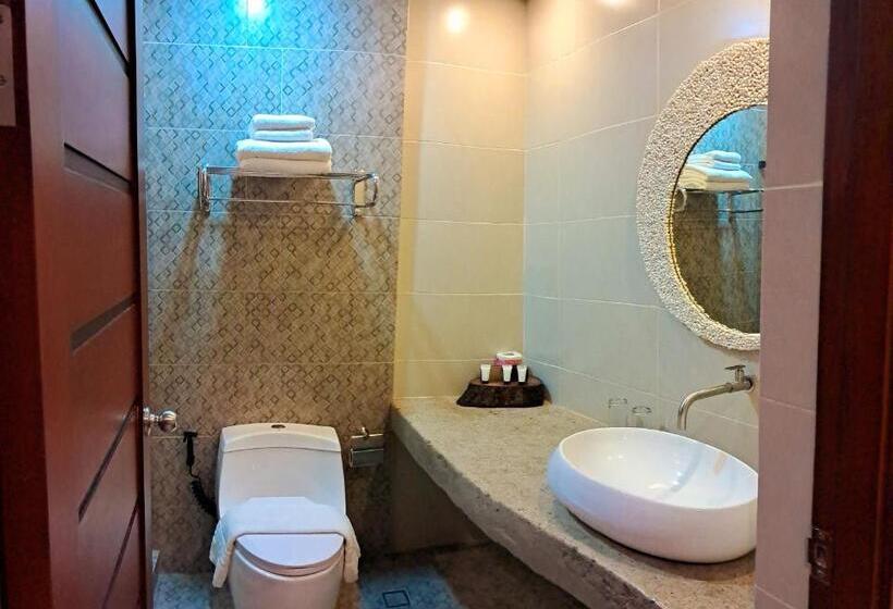 Номер Superior Кровать Кинг, Aqua Frontier Hotel And Restaurant