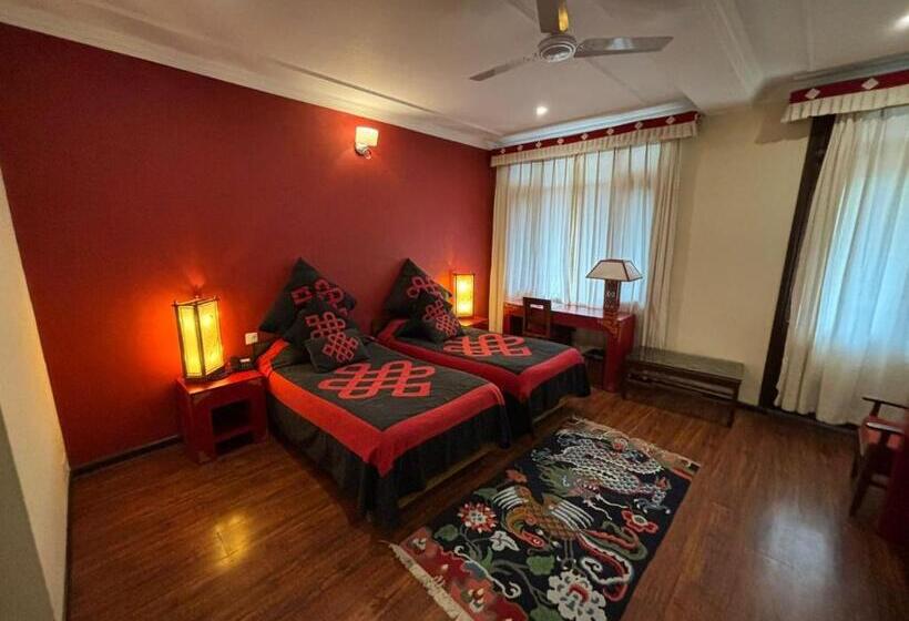 Номер Economy, Serkong House