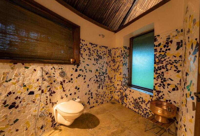 带大床的标准间, Shatavari Eco Resort