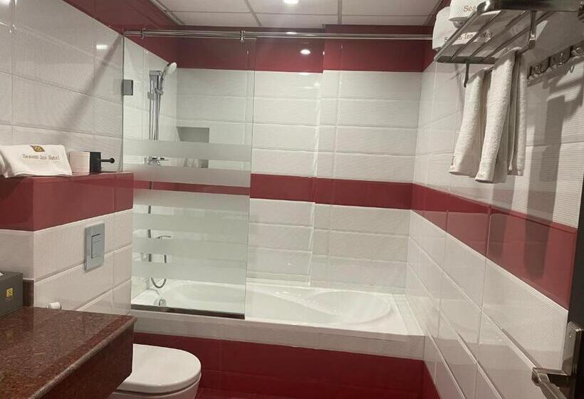 اتاق استاندارد با چشم‌انداز باغ, Season Inn Hotel_al Hail