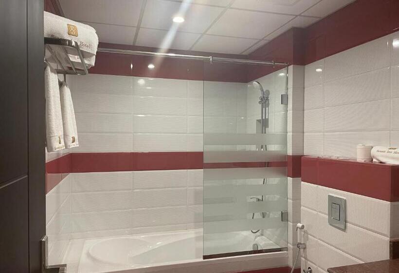 اتاق لوکس با چشم‌انداز دریا, Season Inn Hotel_al Hail