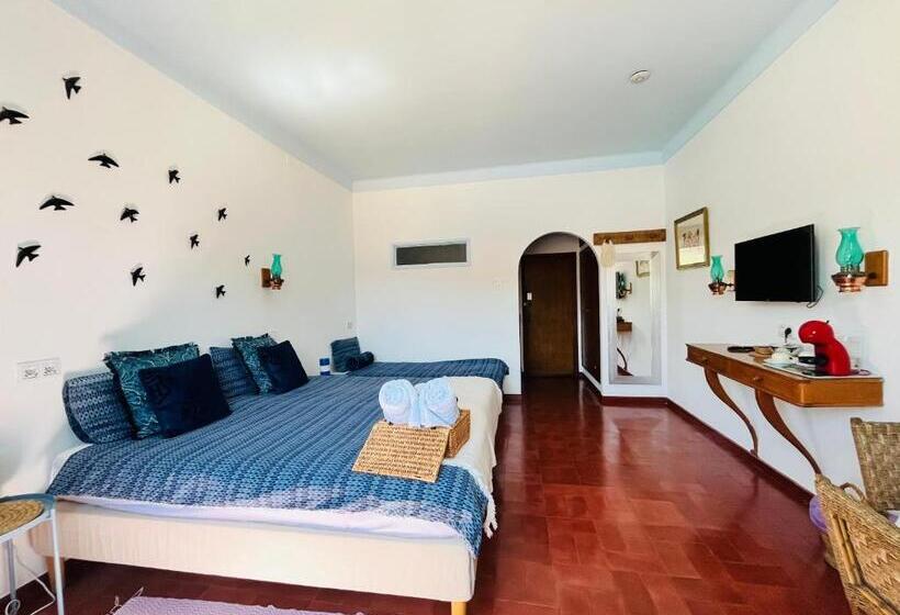 Номер Стандарт, Casa Santo António