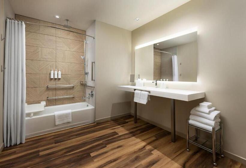 اتاق لوکس با چشم‌انداز شهر, Ac Hotel By Marriott Honolulu   All New