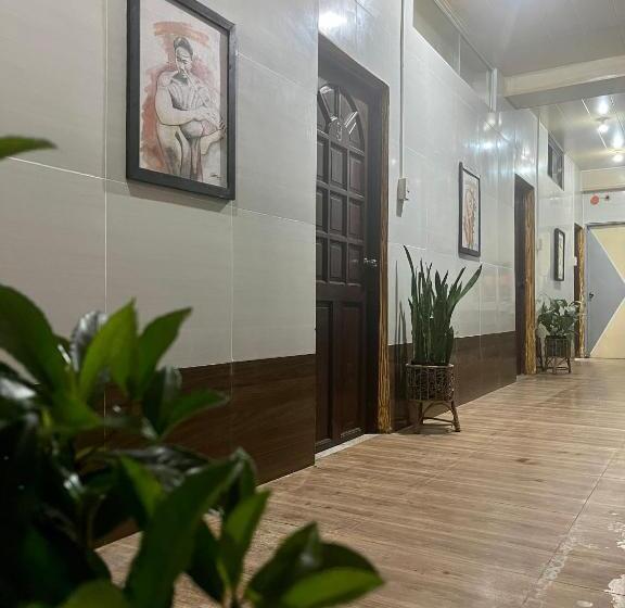 استودیو خانوادگی, The Gather Inn Room Rentals   Baguio City