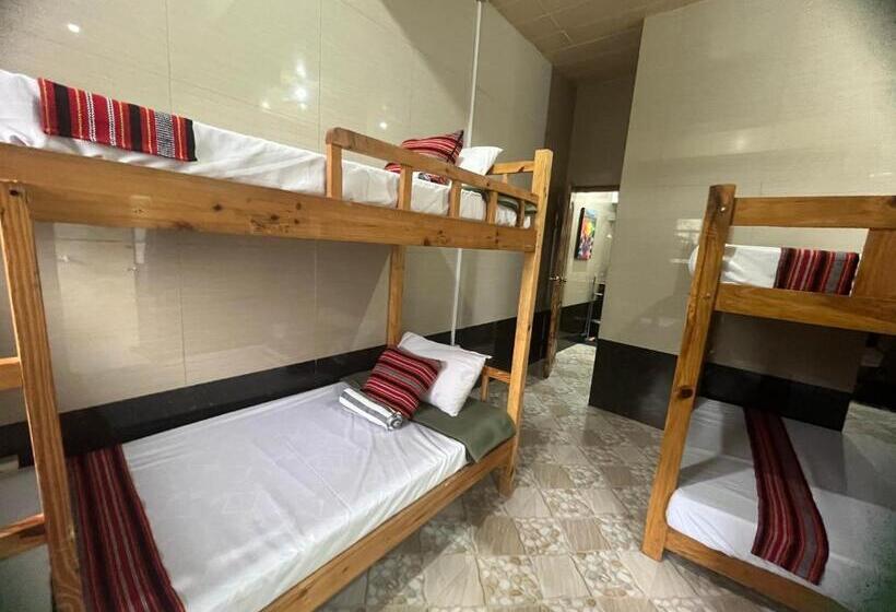 家庭工作室, The Gather Inn Room Rentals   Baguio City