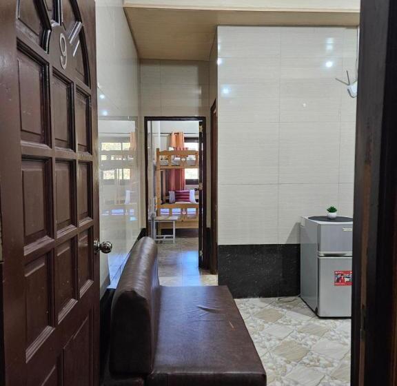 家庭工作室, The Gather Inn Room Rentals   Baguio City