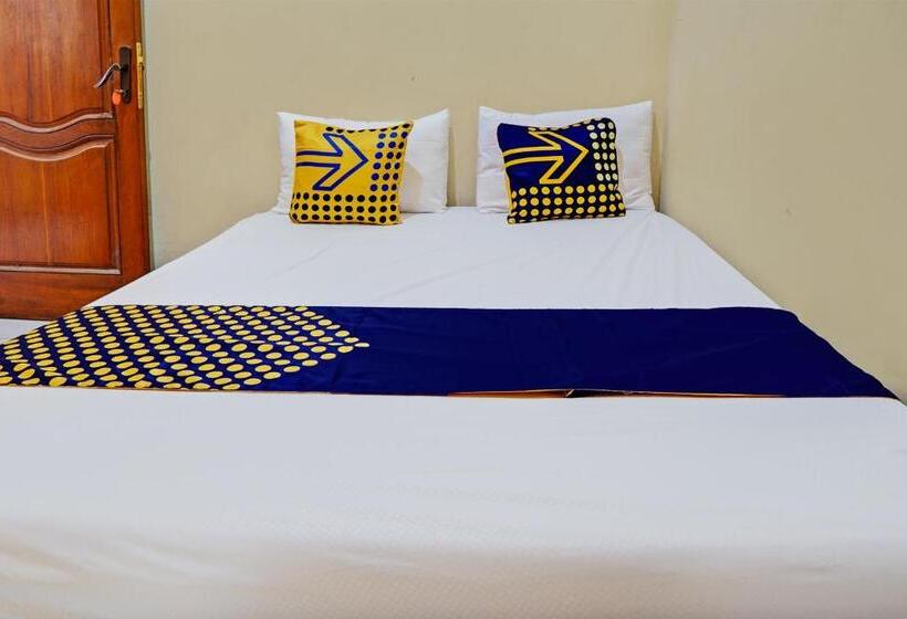 Номер Economy, Spot On 93107 Homestay H. Syarif Syariah   Bandar Gresik