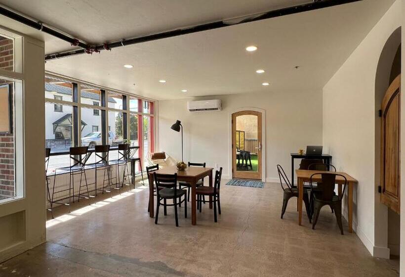 스탠다드 룸 공동 욕실, Dolores Bike Hostel