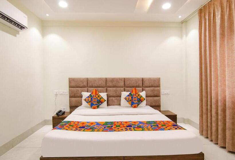 سوییت, Fabhotel Prism Grand