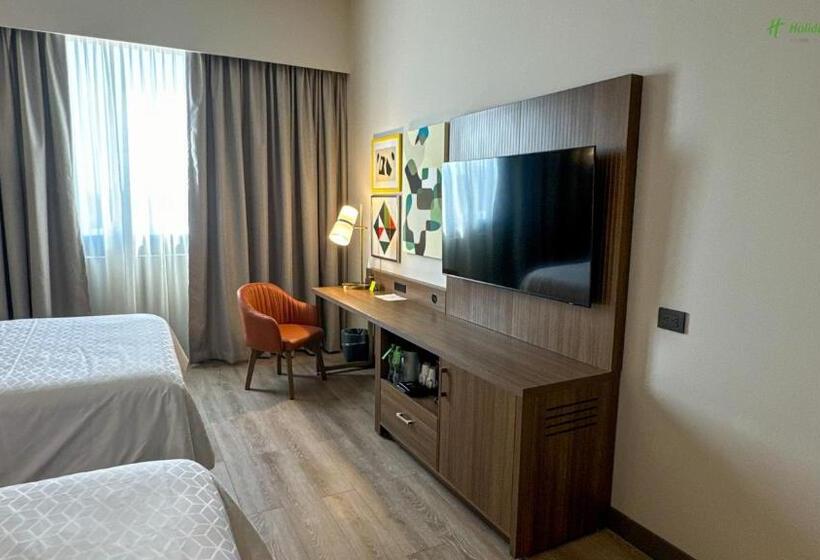 スイート, Holiday Inn Navojoa, An Ihg