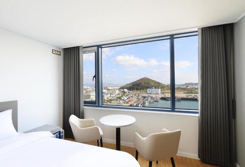اتاق لوکس با چشم‌انداز دریا, Mokpo Ocean