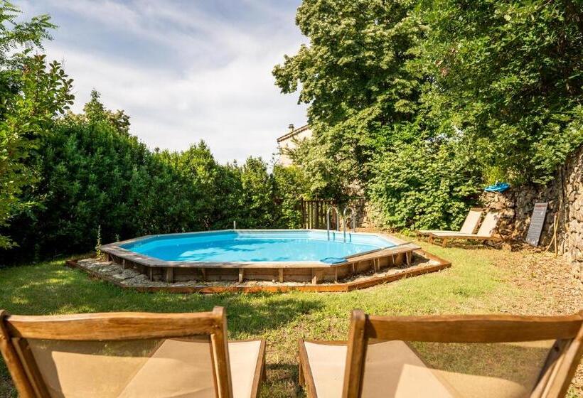 Дом 2 Спальни, Domaine De Chanteperdrix