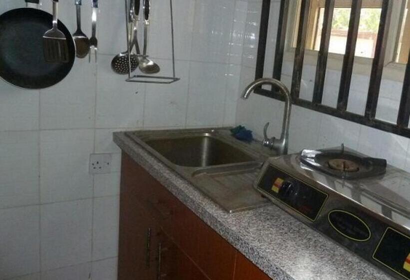 اتاق استاندارد چهار تخته, Room In Lodge   Vision Serviced Apartments