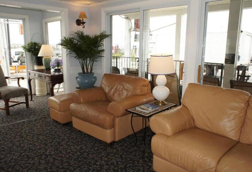 Номер Стандарт Вид на Море с Балконом, Hillcrest Inn